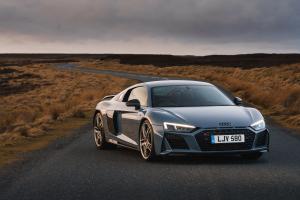 Audi R8 V10 Performance 2019 года